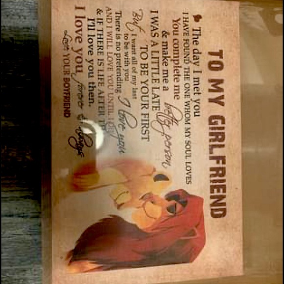 Disney’s Simba and Nala Girlfriend Canvas - Picture 2 of 2